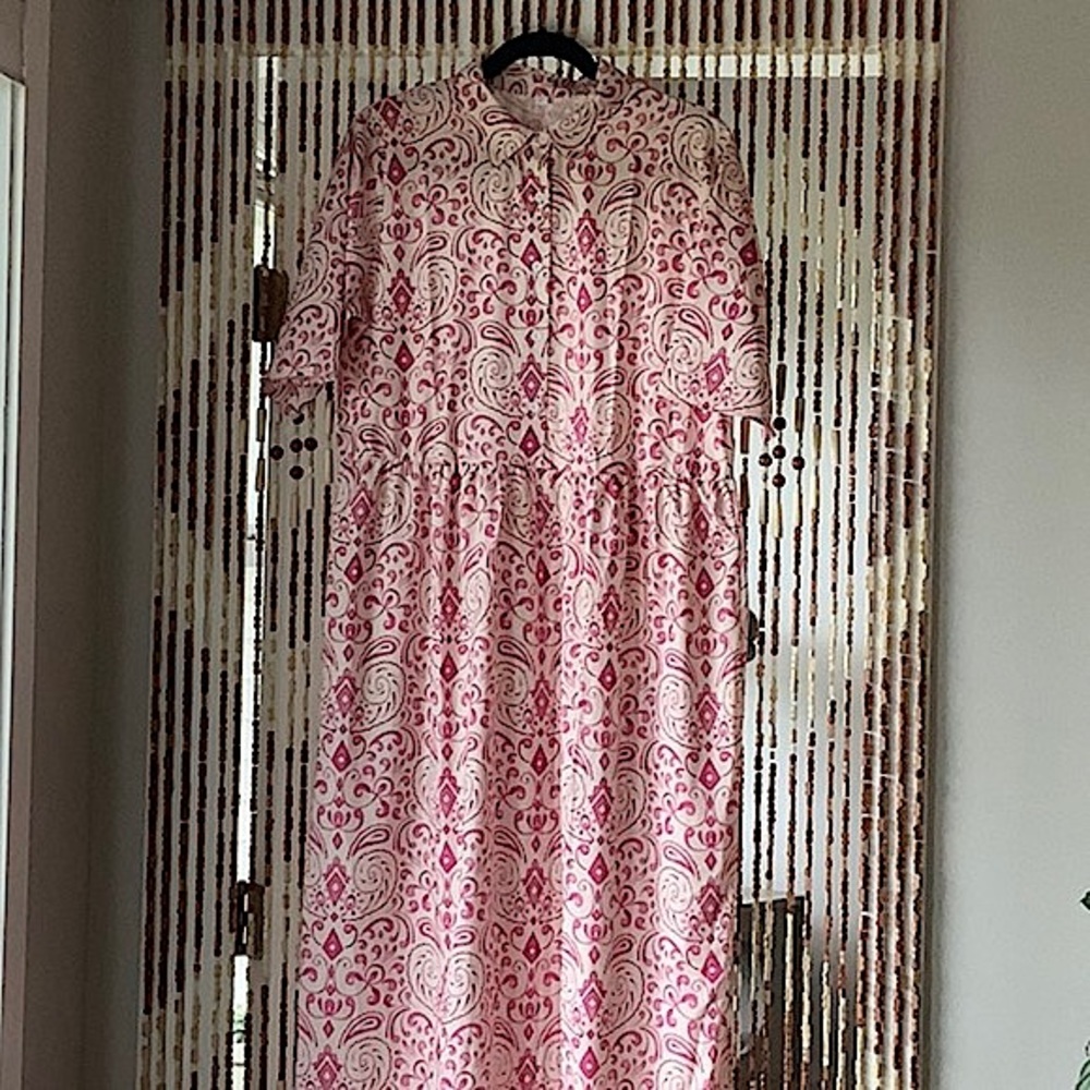 GORGEOUS Pink & Cream Maxi Button Up Dress